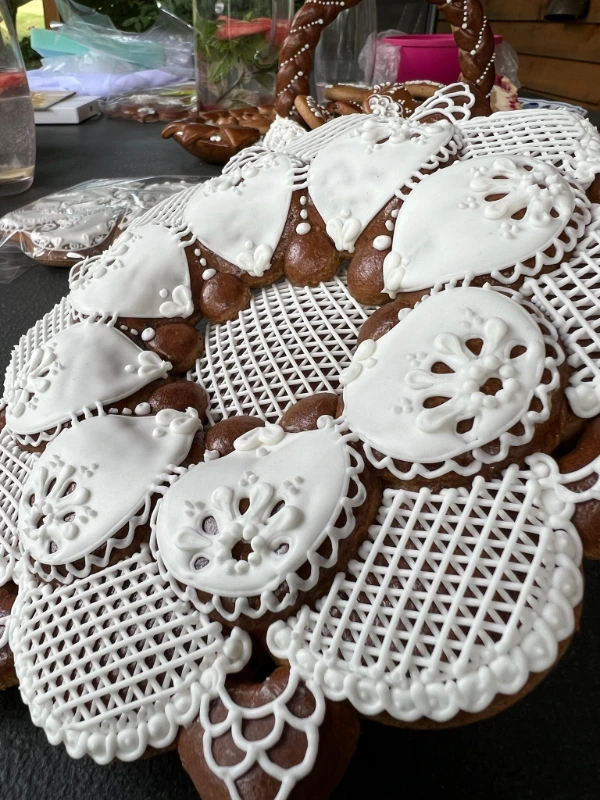 Perfect royal icing technique